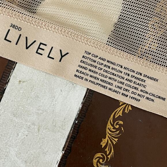 Lively The No Wire Push Up Bra - Picture 9 of 9